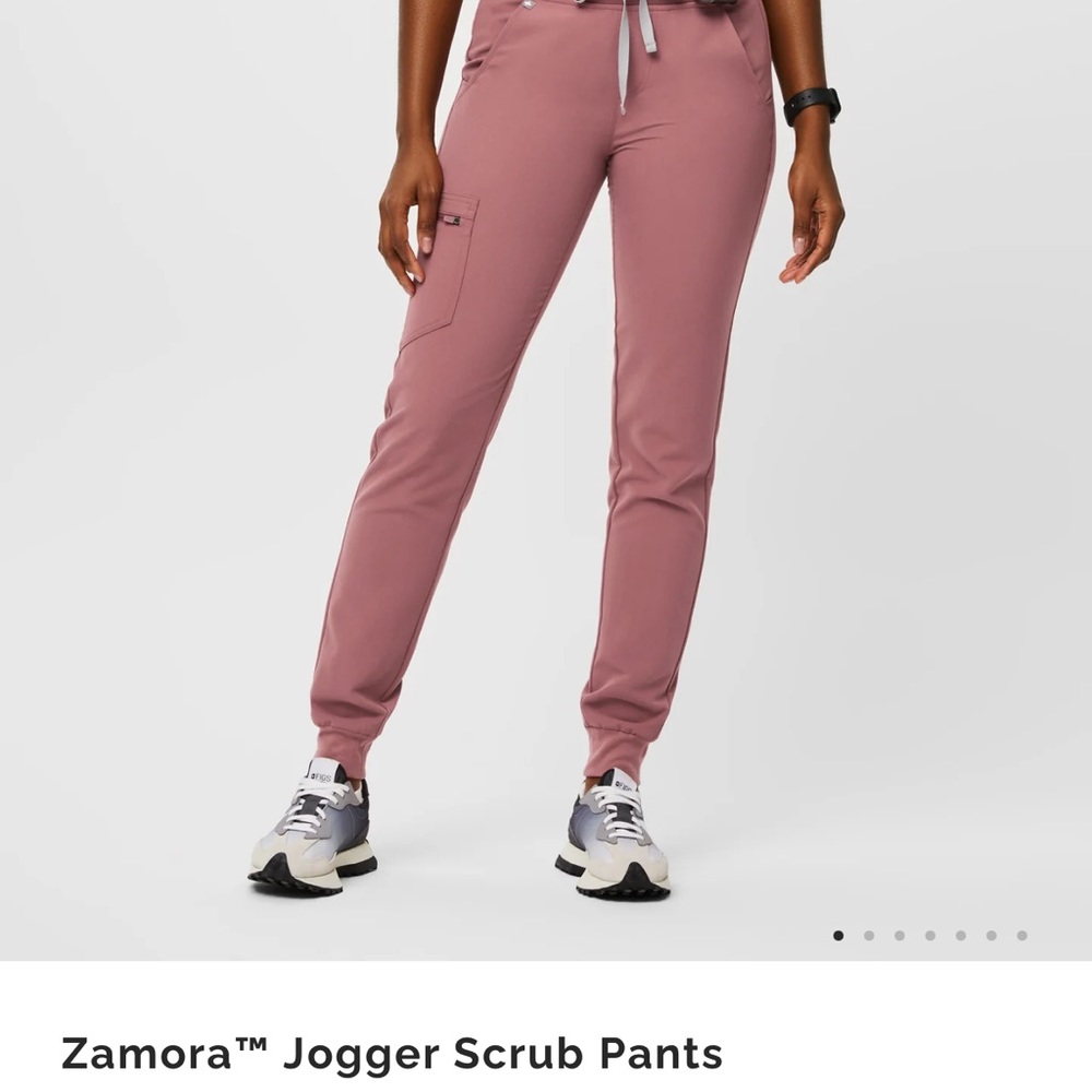 Figs size small mauve Zamora joggers new with tags